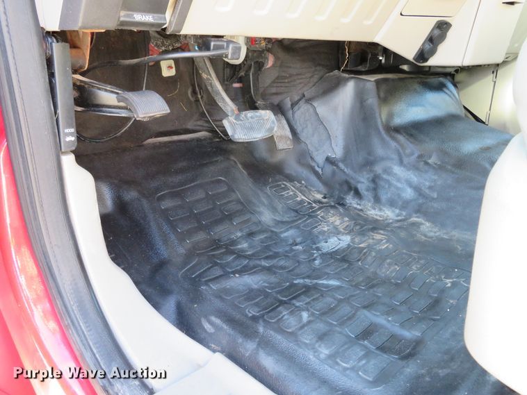 image for item DI3968 2008 Ford F350 Super Duty XLT  bale bed pickup truck