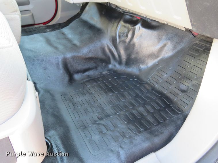 image for item DI3968 2008 Ford F350 Super Duty XLT  bale bed pickup truck