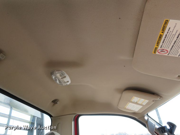 image for item DI3968 2008 Ford F350 Super Duty XLT  bale bed pickup truck