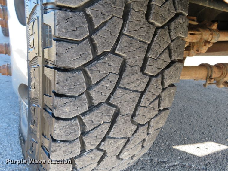 image for item DI3968 2008 Ford F350 Super Duty XLT  bale bed pickup truck