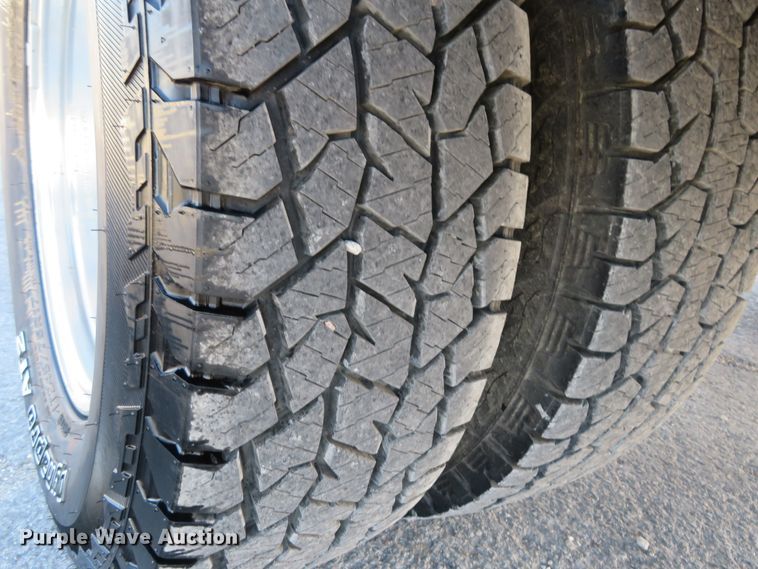 image for item DI3968 2008 Ford F350 Super Duty XLT  bale bed pickup truck