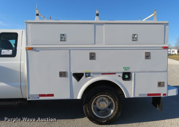 image for item DI3971 2012 Ford F350 Super Duty XL  SuperCab utility bed pickup truck