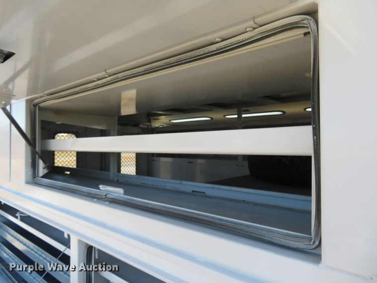 image for item DI3971 2012 Ford F350 Super Duty XL  SuperCab utility bed pickup truck