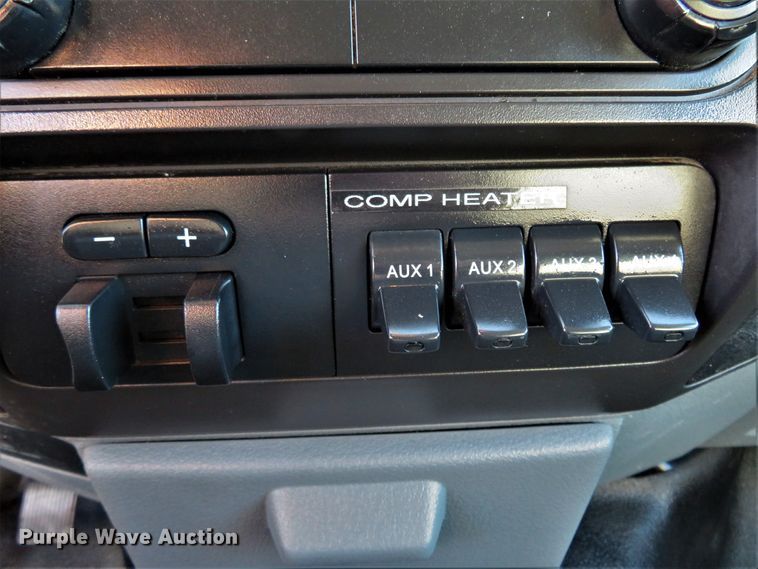 image for item DI3971 2012 Ford F350 Super Duty XL  SuperCab utility bed pickup truck