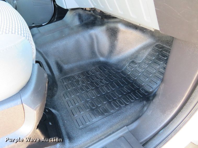 image for item DI3971 2012 Ford F350 Super Duty XL  SuperCab utility bed pickup truck