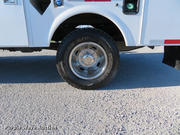 image for item DI3971 2012 Ford F350 Super Duty XL  SuperCab utility bed pickup truck