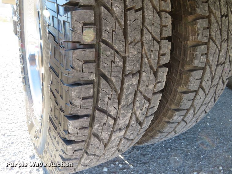 image for item DI3971 2012 Ford F350 Super Duty XL  SuperCab utility bed pickup truck