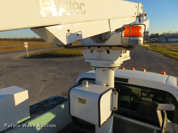 image for item DI3973 2005 Ford F450 Super Duty XL  bucket truck