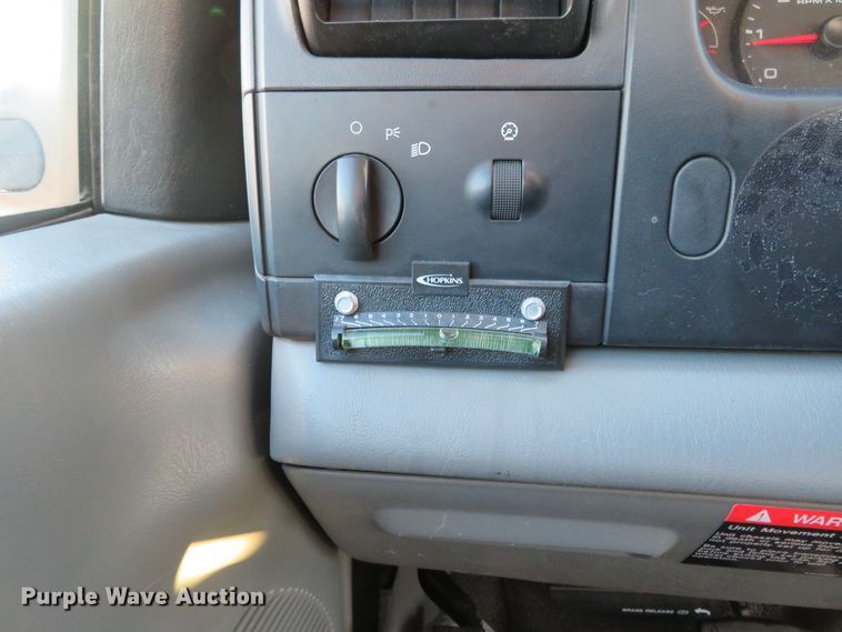 image for item DI3973 2005 Ford F450 Super Duty XL  bucket truck