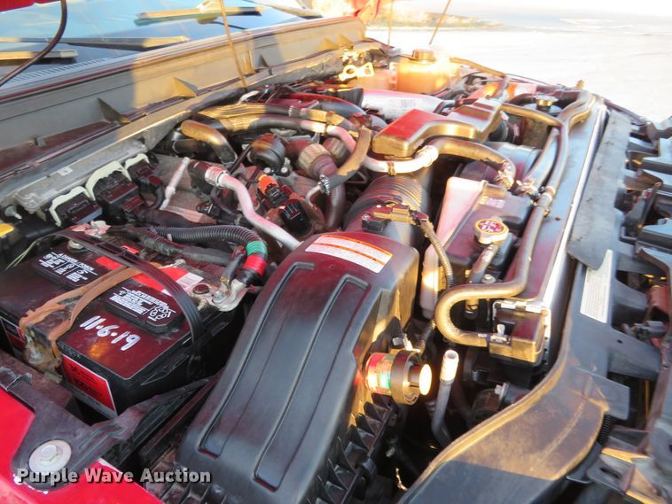 image for item DI3974 2012 Ford F350 Super Duty XLT  pickup truck cab and chassis