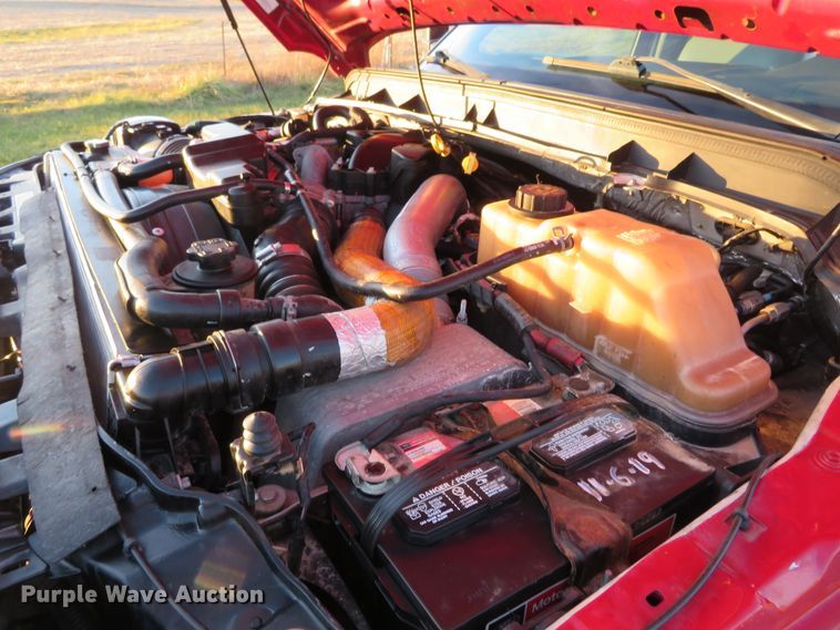 image for item DI3974 2012 Ford F350 Super Duty XLT  pickup truck cab and chassis