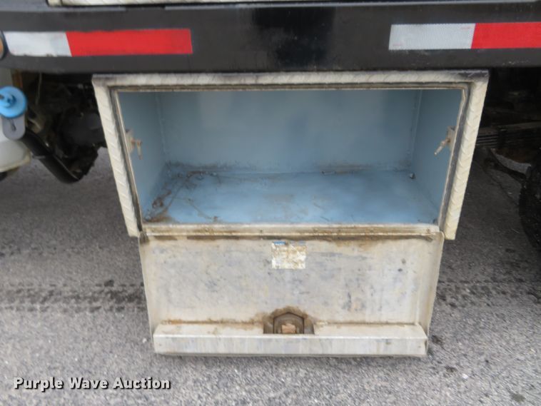 image for item DI3978 2012 Dodge Ram 5500HD  Crew Cab flatbed truck