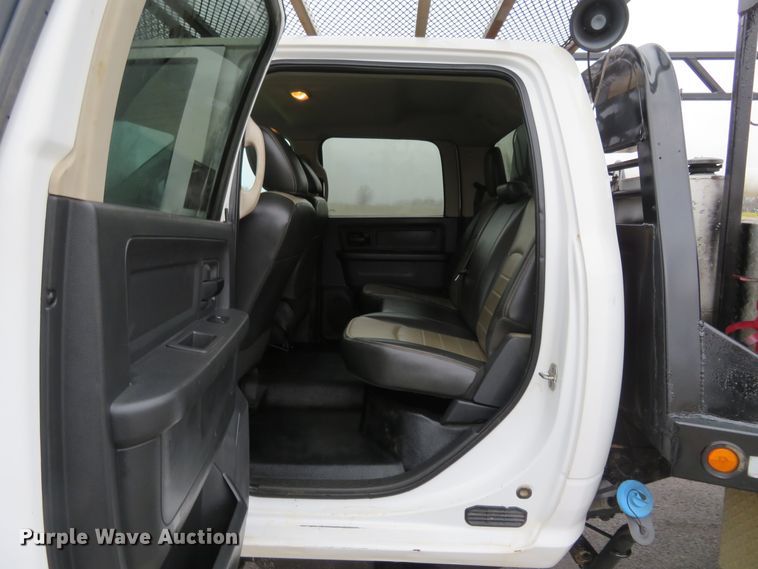 image for item DI3978 2012 Dodge Ram 5500HD  Crew Cab flatbed truck