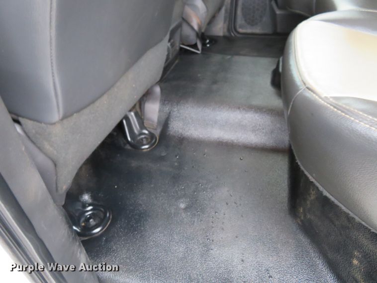 image for item DI3978 2012 Dodge Ram 5500HD  Crew Cab flatbed truck