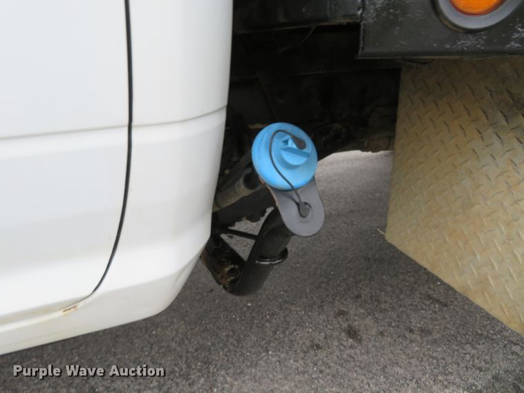 image for item DI3978 2012 Dodge Ram 5500HD  Crew Cab flatbed truck