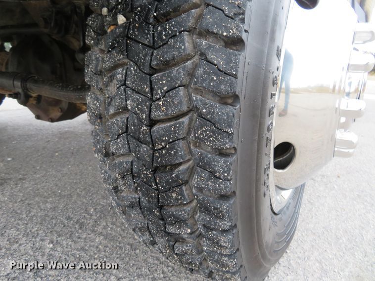 image for item DI3978 2012 Dodge Ram 5500HD  Crew Cab flatbed truck