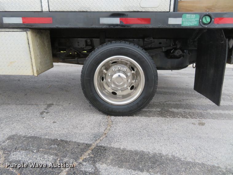 image for item DI3978 2012 Dodge Ram 5500HD  Crew Cab flatbed truck