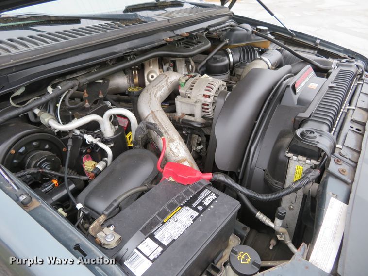 image for item DI3979 2004 Ford F350 Super Duty XLT  pickup truck