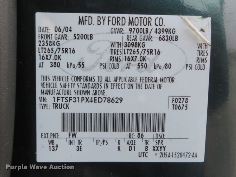 image for item DI3979 2004 Ford F350 Super Duty XLT  pickup truck