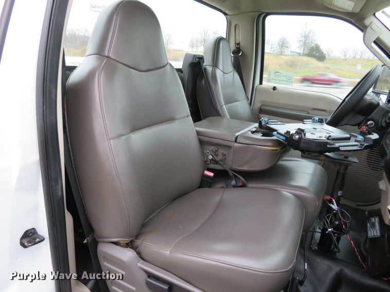 image for item DI3980 2010 Ford F250 Super Duty XL  pickup truck