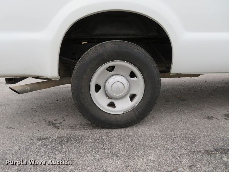 image for item DI3980 2010 Ford F250 Super Duty XL  pickup truck