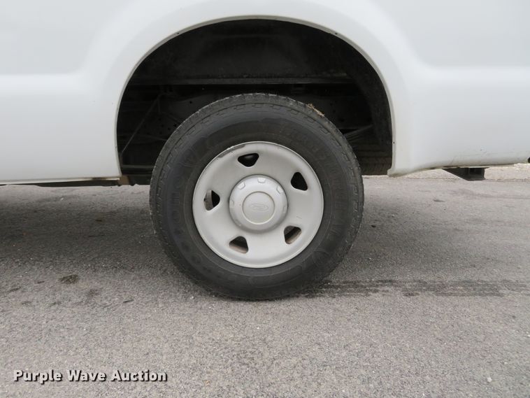 image for item DI3980 2010 Ford F250 Super Duty XL  pickup truck