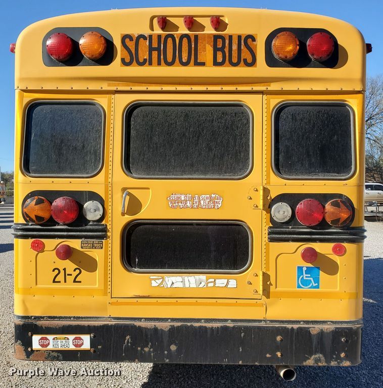 image for item DI5019 2001 Ford Econoline E450 Super Duty  Blue Bird school bus