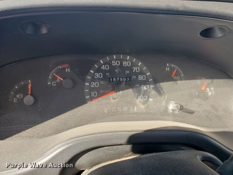 image for item DI5019 2001 Ford Econoline E450 Super Duty  Blue Bird school bus