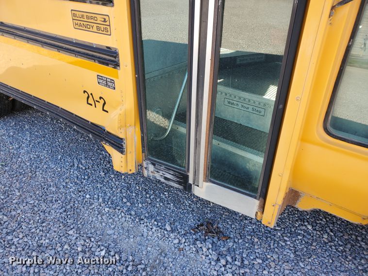 image for item DI5019 2001 Ford Econoline E450 Super Duty  Blue Bird school bus