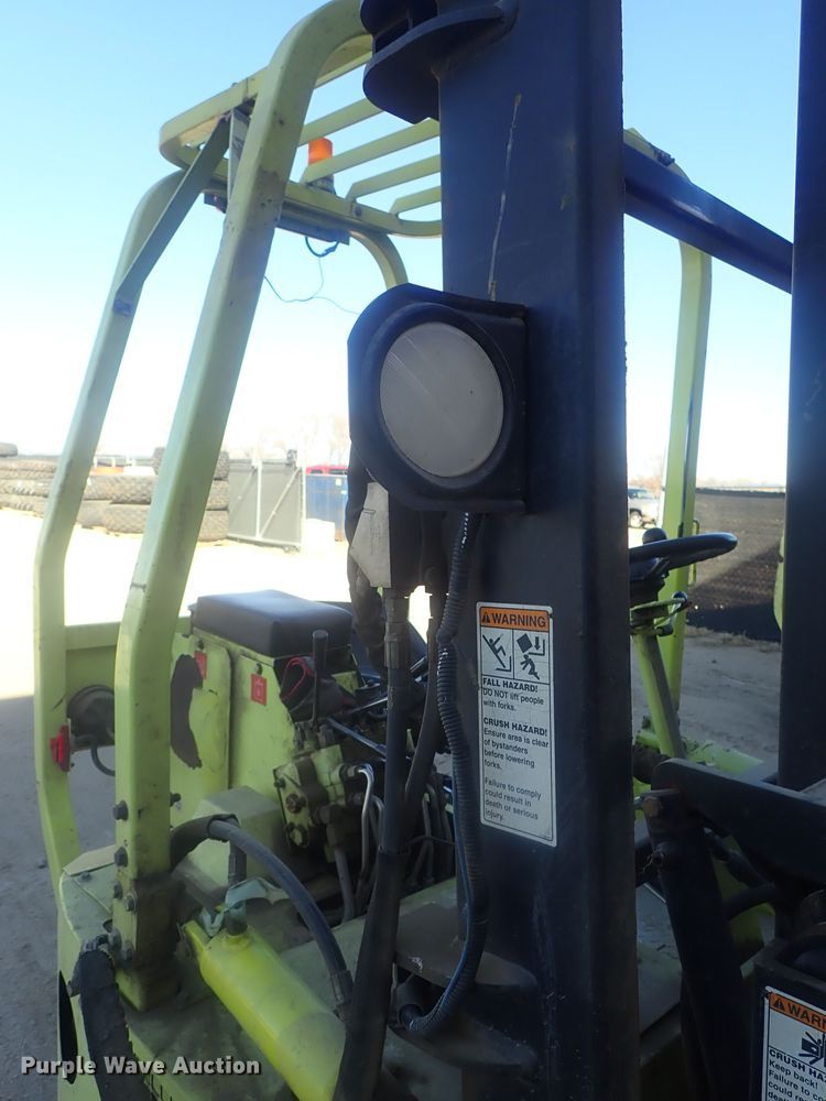 image for item DI7315 Donkey D12-3K  piggyback forklift