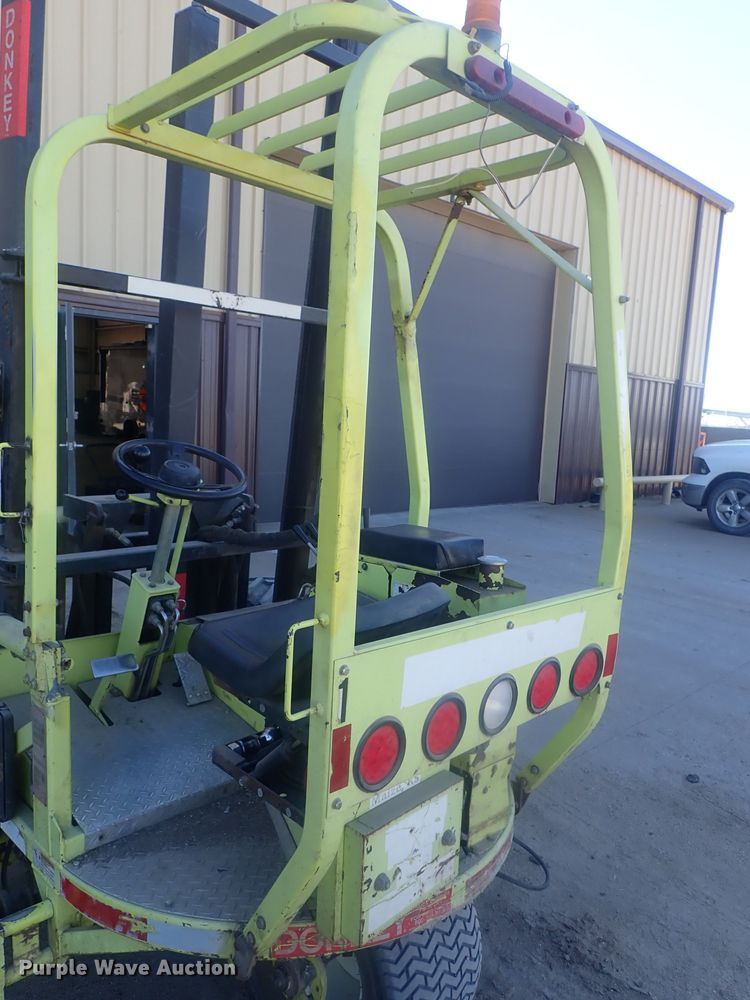 image for item DI7315 Donkey D12-3K  piggyback forklift