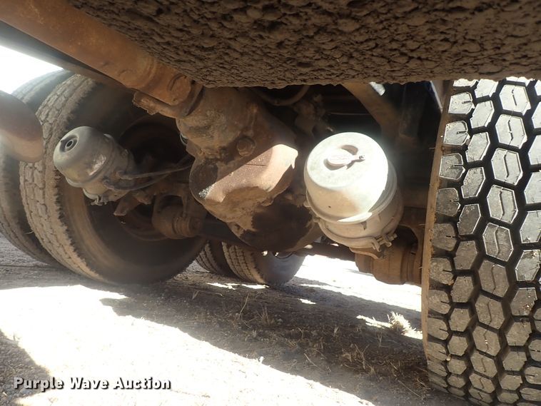 image for item DI7319 1970 Ford 9000  dump truck