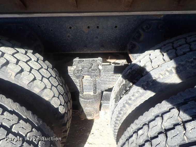 image for item DI7319 1970 Ford 9000  dump truck