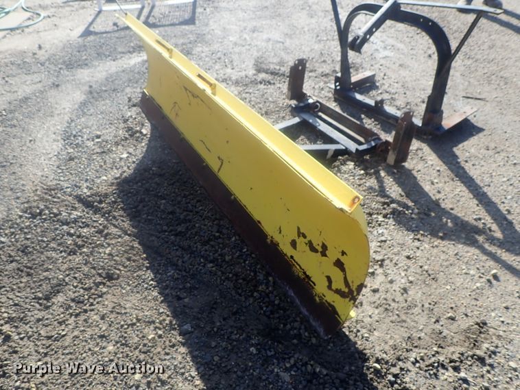 image for item DI7377 84"W snow plow