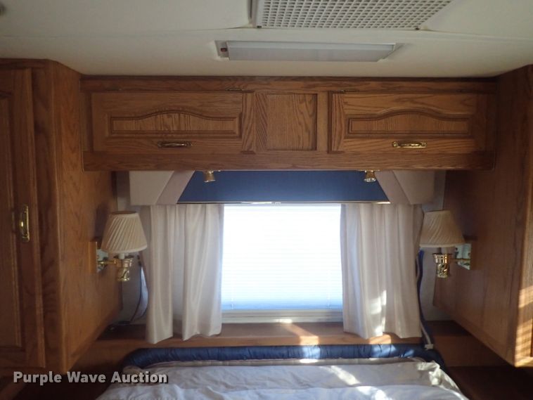 image for item DI7390 1992 Holiday Rambler Imperial M37CBXS  RV