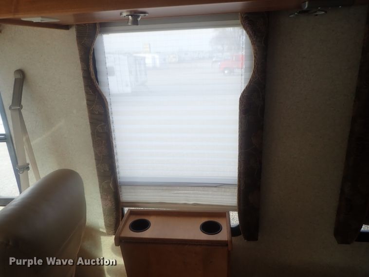 image for item DI7392 2006 Gulfstream Tourmaster MPVT40  RV