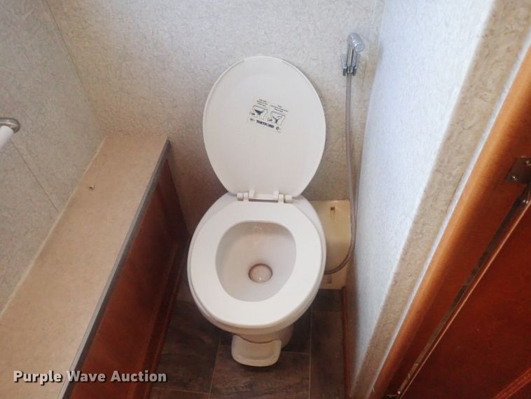 image for item DI7392 2006 Gulfstream Tourmaster MPVT40  RV