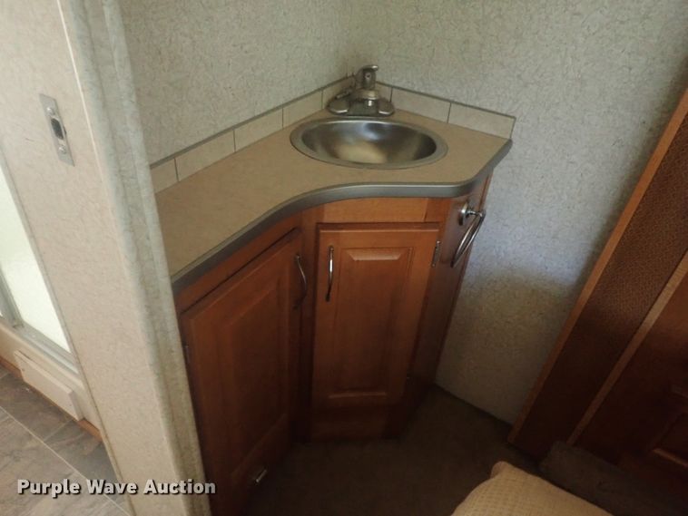 image for item DI7392 2006 Gulfstream Tourmaster MPVT40  RV