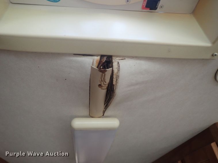 image for item DI7392 2006 Gulfstream Tourmaster MPVT40  RV