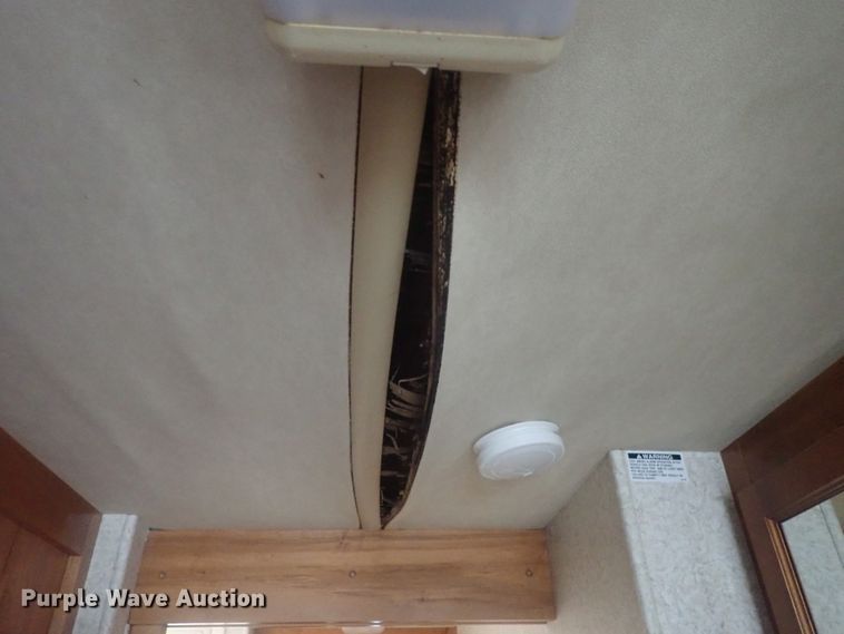 image for item DI7392 2006 Gulfstream Tourmaster MPVT40  RV