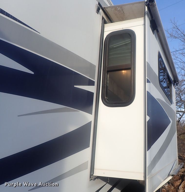 image for item DI7392 2006 Gulfstream Tourmaster MPVT40  RV