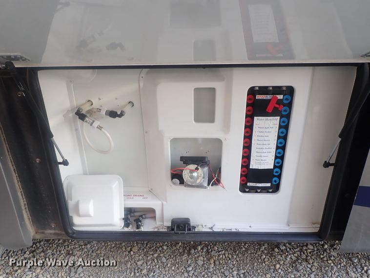 image for item DI7392 2006 Gulfstream Tourmaster MPVT40  RV