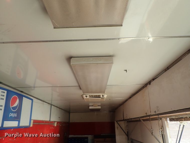 image for item DI7403 1993 Elite concession trailer