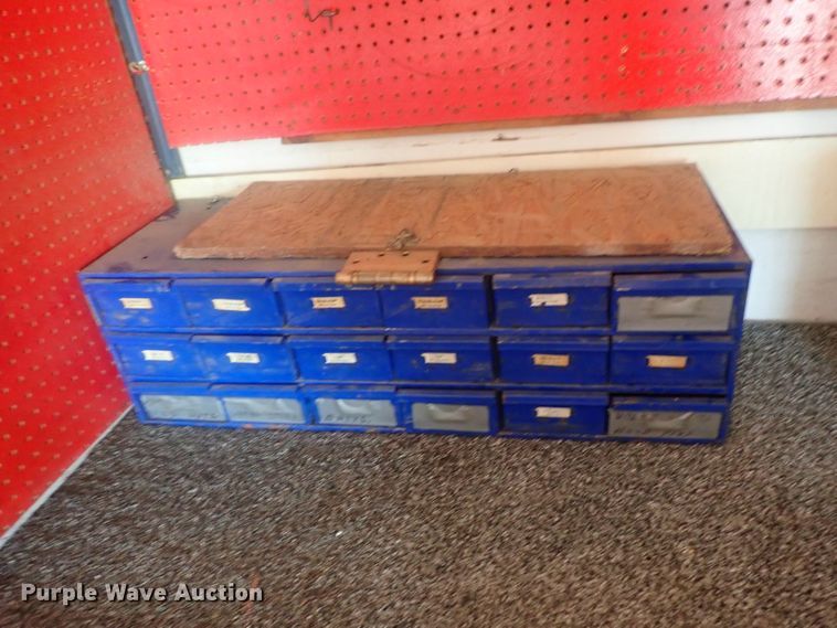 image for item DI7403 1993 Elite concession trailer