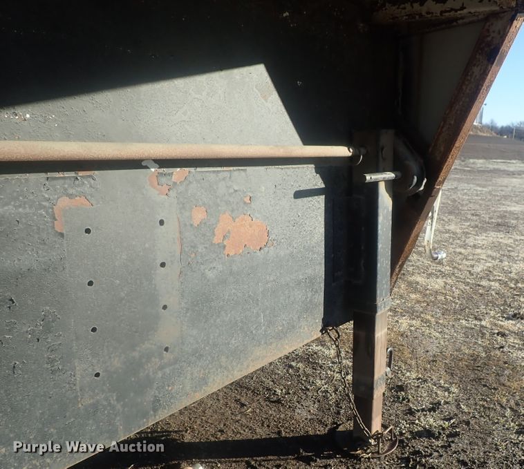 image for item DI7403 1993 Elite concession trailer