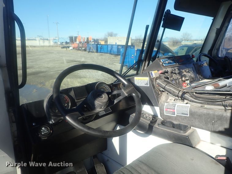 image for item DI7412 2008 Mack LEU613  refuse truck