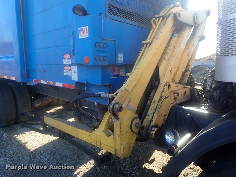 image for item DI7412 2008 Mack LEU613  refuse truck