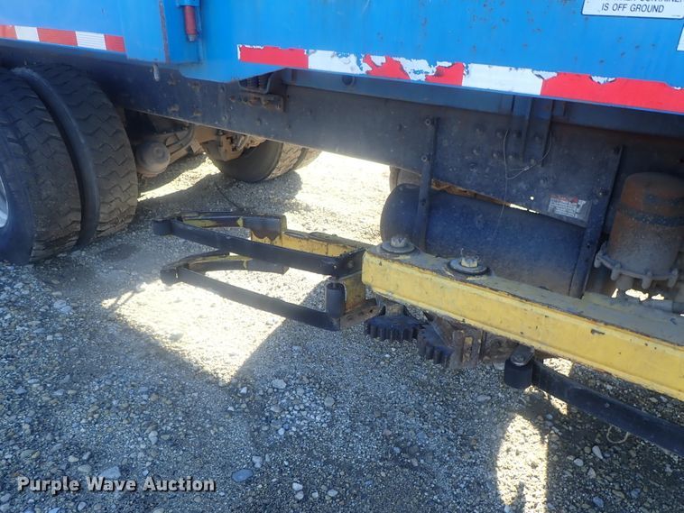 image for item DI7412 2008 Mack LEU613  refuse truck