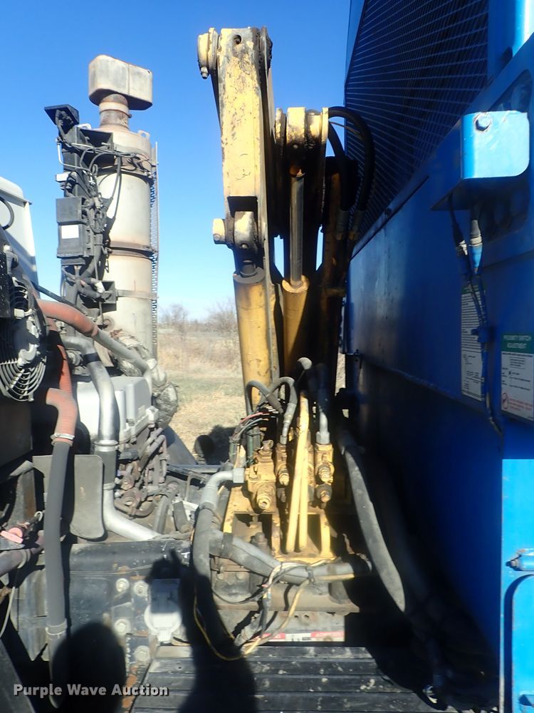 image for item DI7412 2008 Mack LEU613  refuse truck