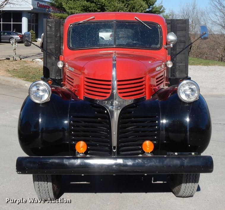 image for item DI8094 1947 Dodge WF-32  flatbed truck